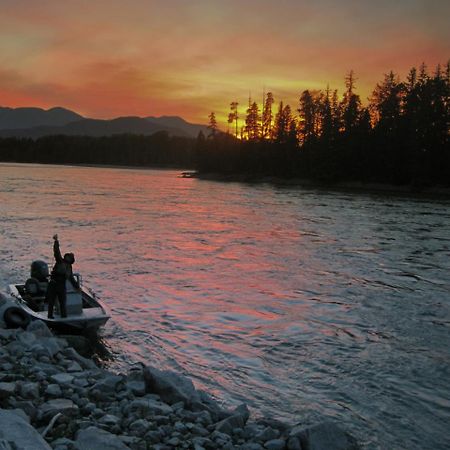 Skeena River House Bed & Breakfast Terrace Εξωτερικό φωτογραφία