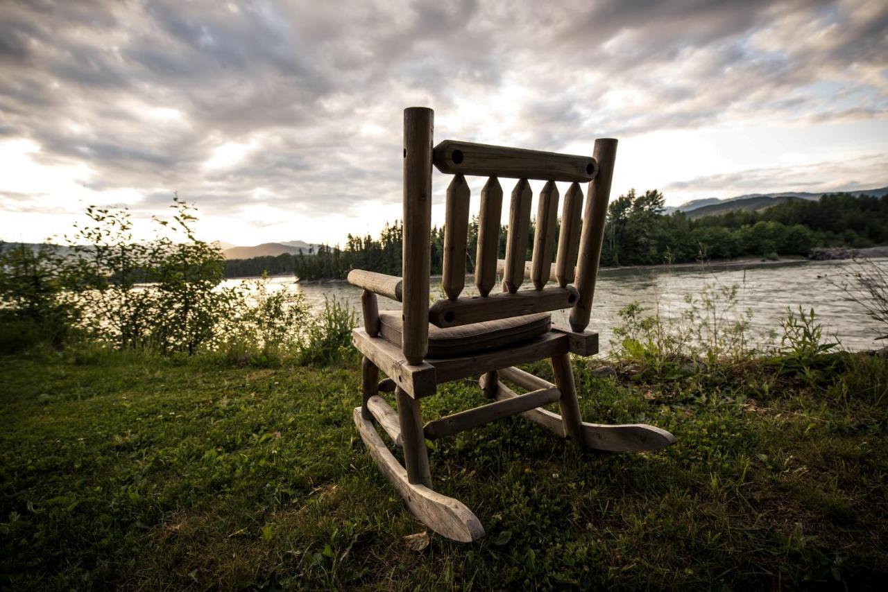Skeena River House Bed & Breakfast Terrace Εξωτερικό φωτογραφία