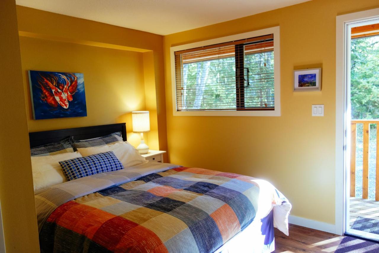 Skeena River House Bed & Breakfast Terrace Εξωτερικό φωτογραφία